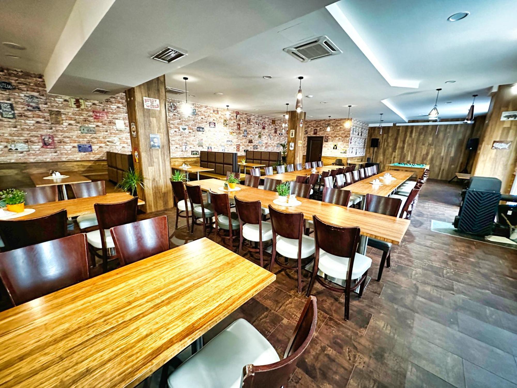 Aparthotel Olympland Trutnov Exterior photo